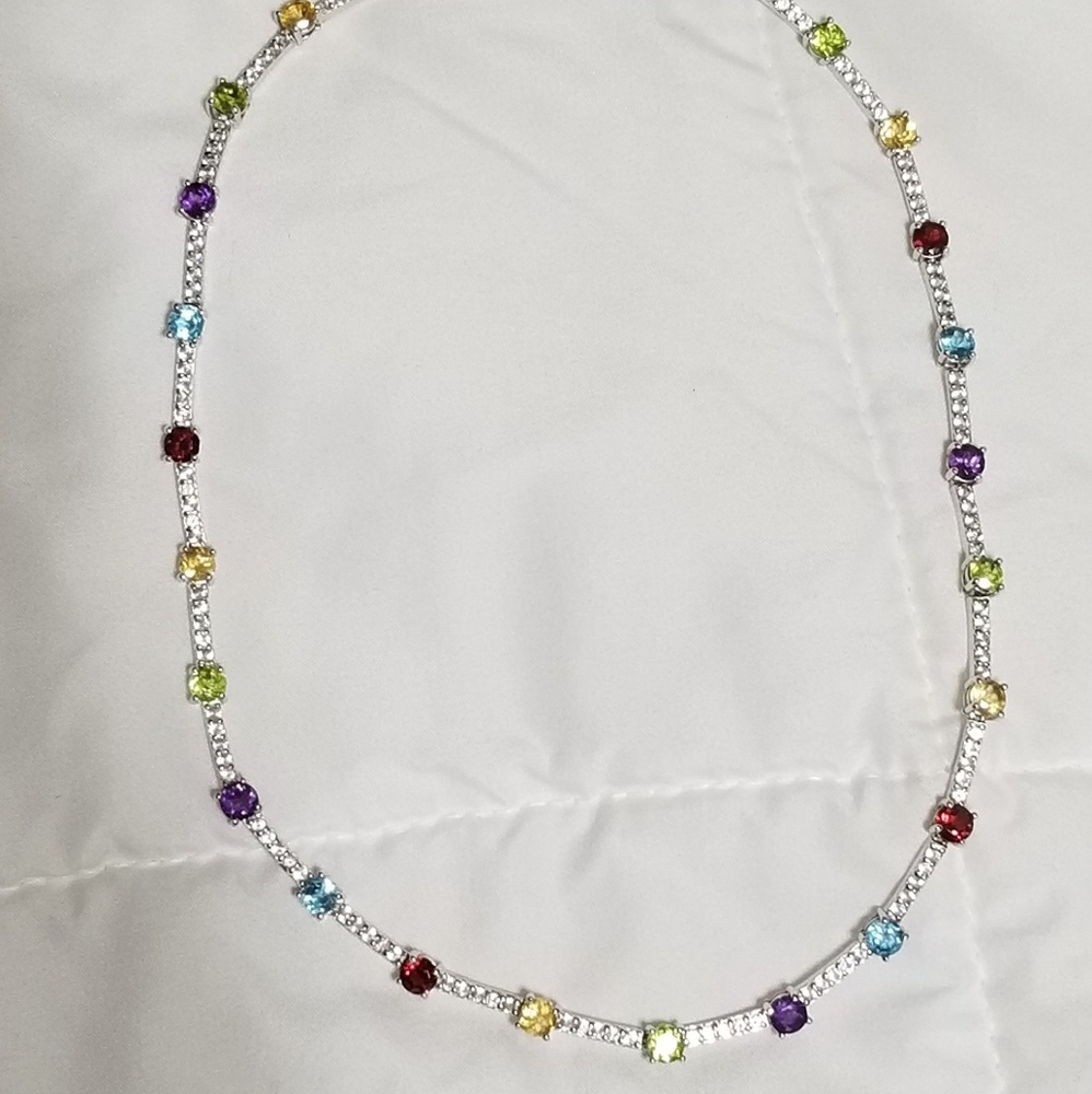 Candy coated diamonds silver necklace